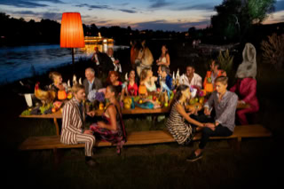 Elbe Dampfer Hase Pferd Akkordeon Rainer König Kutsche Tafel auf Elbwiesen